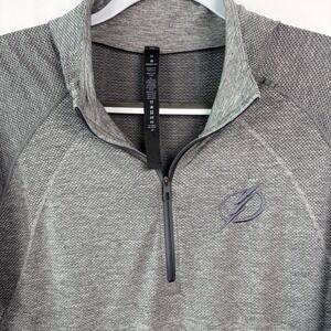 lululemon Metal Vent Tech 1/2 Zip XL Grey Tampa Bay Lightning Bolt Logo